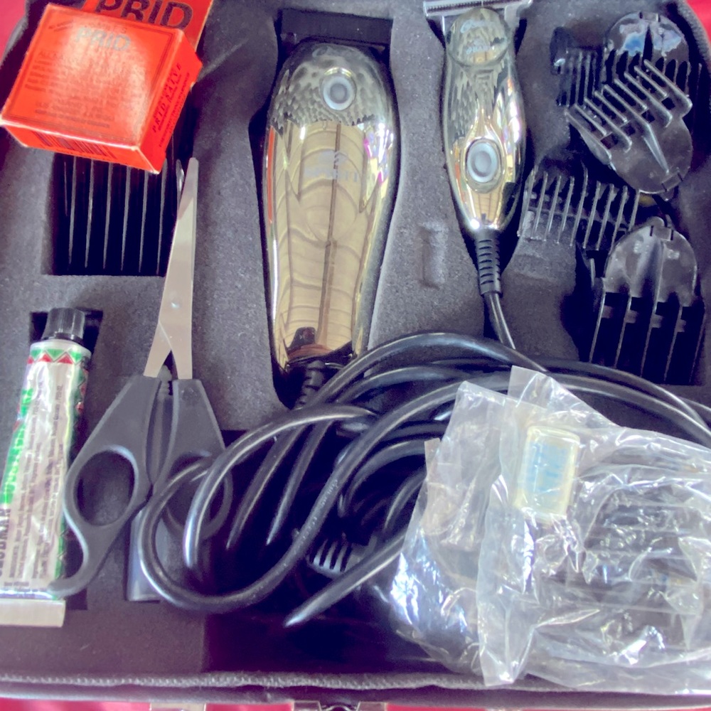 Oster brand barber clipping set 🤩‼️